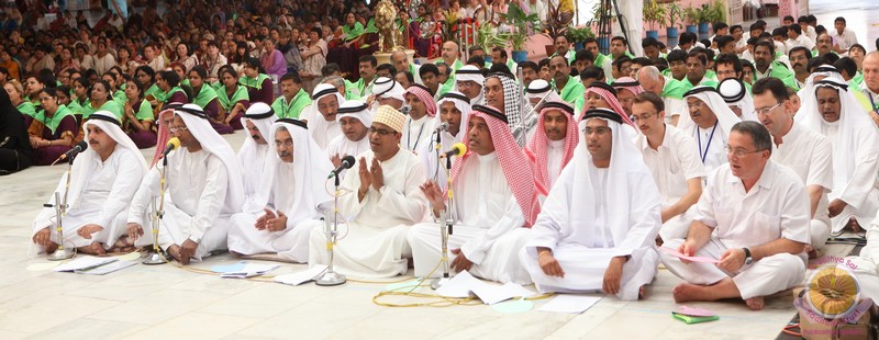 An Arabic Music Garland in Prasanthi Nilayam