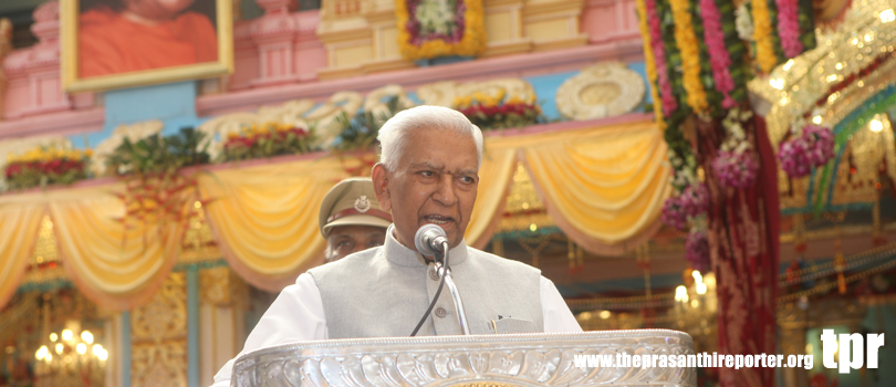 Празднование Дня рождения Бхагавана Шри Сатья Саи Бабы