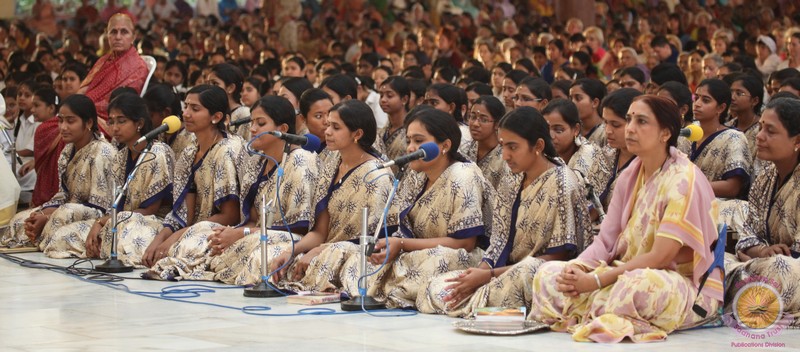 Gratitude Programme by Anantapur Students