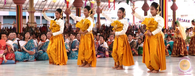 Dance and Choir light up Buddha Purnima Celebrations