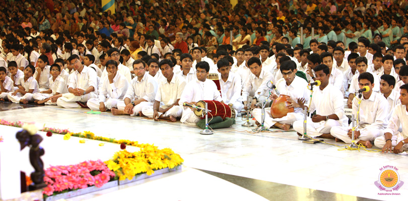 Prasanthi Vidwan Mahasabha  Day 2