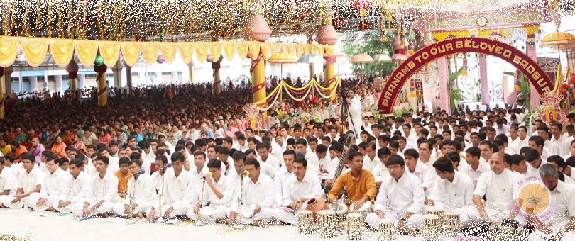 Fondling Rememebering The Guru Of All Gurus…