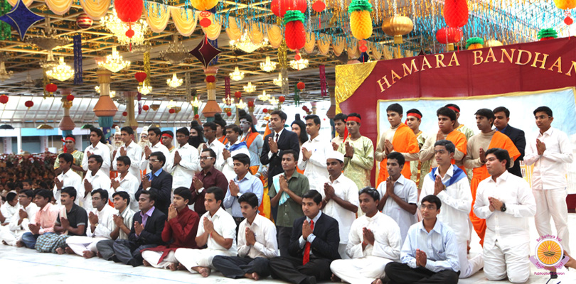 Презентация студентов колледжа Шри Сатья Саи в Мудденахалли