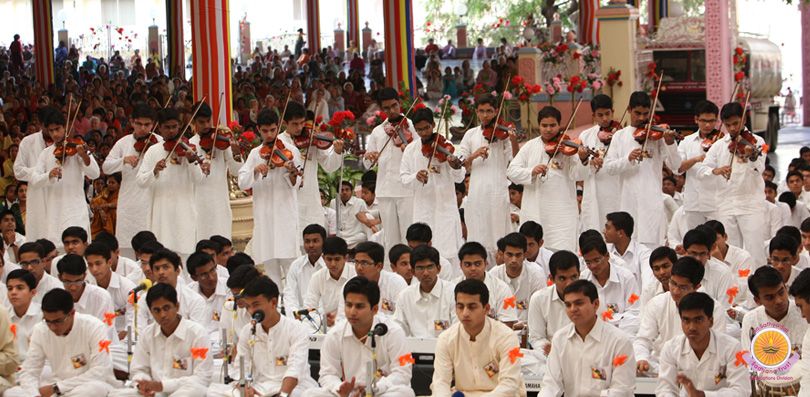 Gratitude Offering by Higher Secondary Students