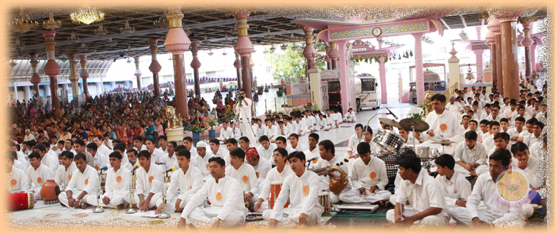 Offering Of Gratitude by Students