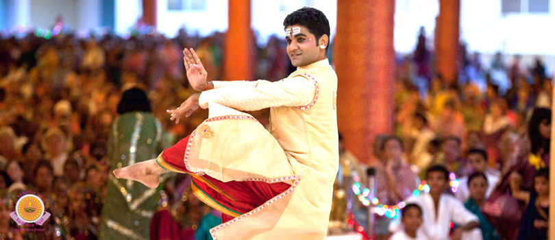 Празднование Нового года штата Гуджарат