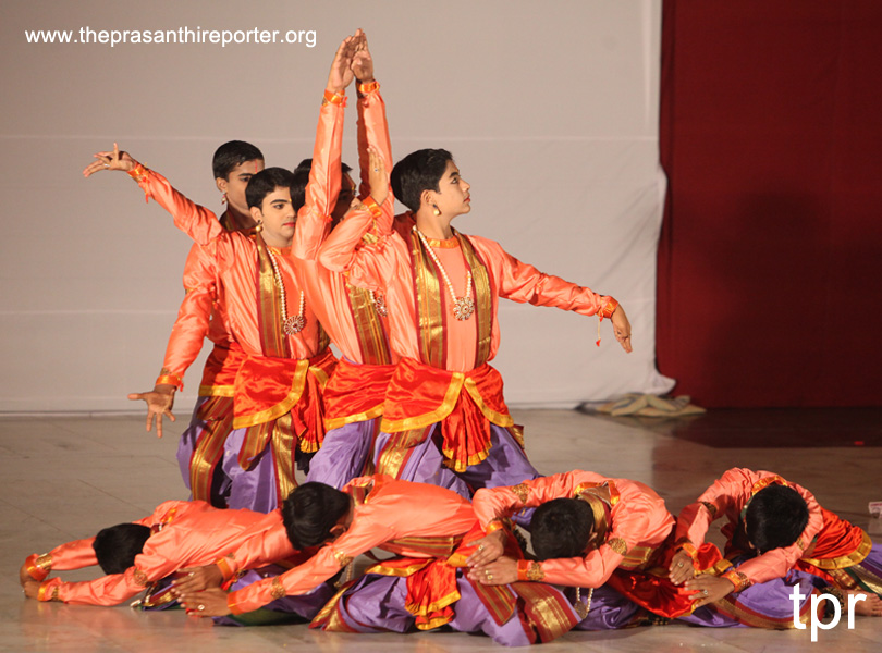 Прашанти Видван Махасабха 2014 (день пятый)