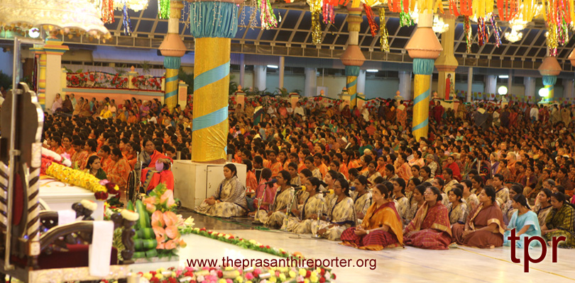 Прашанти Видван Махасабха 2014 (день четвёртый)