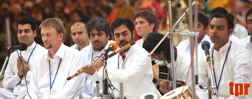 Молодёжь Саи о Бескорыстной Миссии Саи