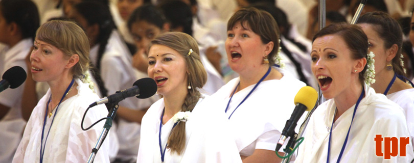 Молодёжь Саи о Бескорыстной Миссии Саи