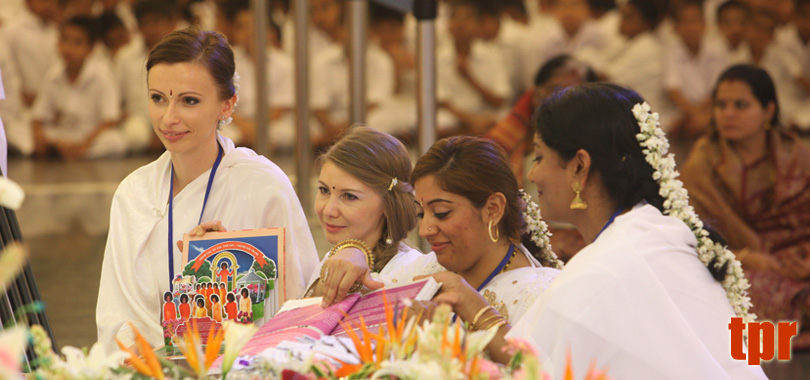 Молодёжь Саи о Бескорыстной Миссии Саи