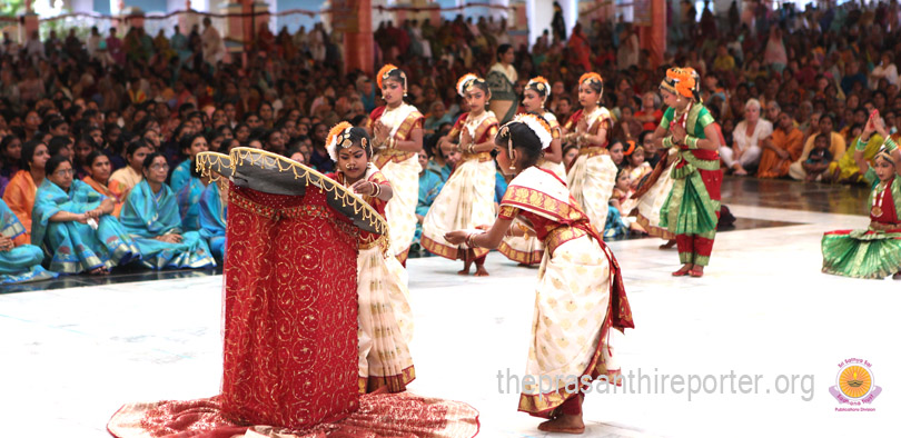 Sri Sathya Sai Vidya Mandir, Hyderabad Dance Programme….