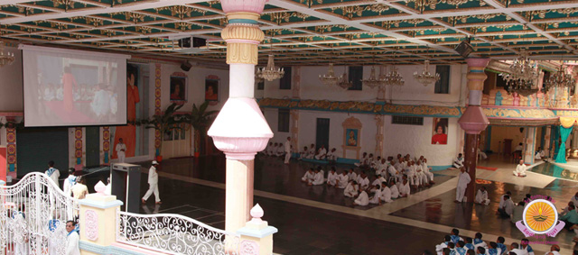 Video Projection Systems dedicated to Bhagawan