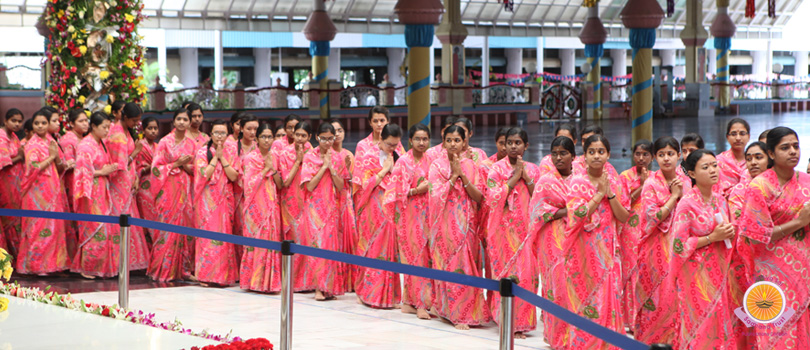 Vijaya Dasami in Prasanthi Nilayam…